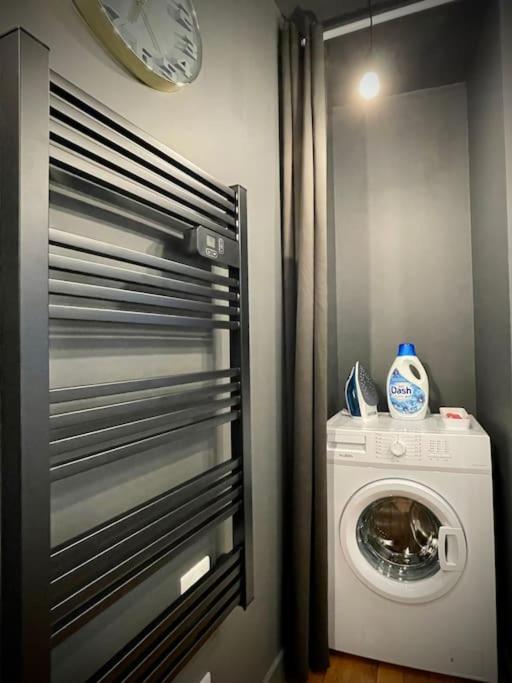 Grand Studio Confortable Situe En Centre Ville جوراردُميه المظهر الخارجي الصورة